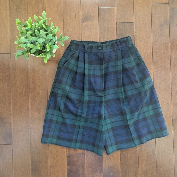 DARK PLAID PRINT VINTAGE TROUSER SHORTS - Picture 1 of 2